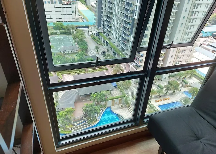 Flair Towers Staycation * Manila