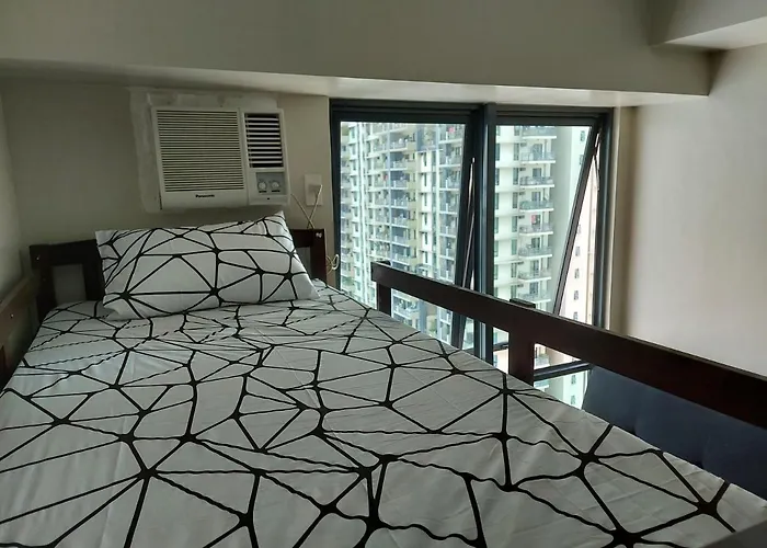 Flair Towers Staycation Apartment Manila