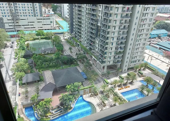 Apartment Flair Towers Staycation